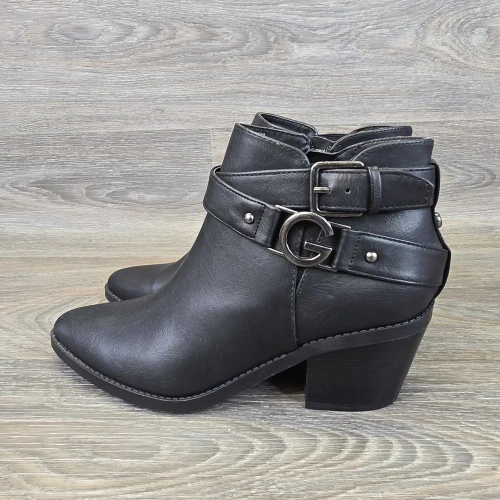 GBG by Guess Boots Womens Size 6.5 Black‎ Dustyn Chelsea Style Cuban Heel Ankle